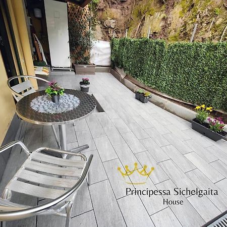 Willa Principessa Sichelgaita House Salerno Zewnętrze zdjęcie